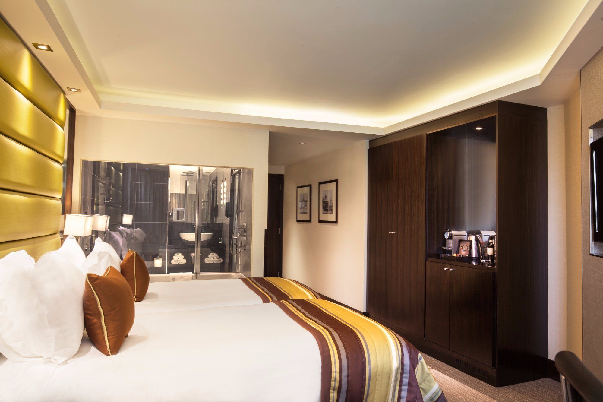 Montcalm Mayfair, Autograph Collection London Luaran gambar A room at the Mandarin Oriental, London
